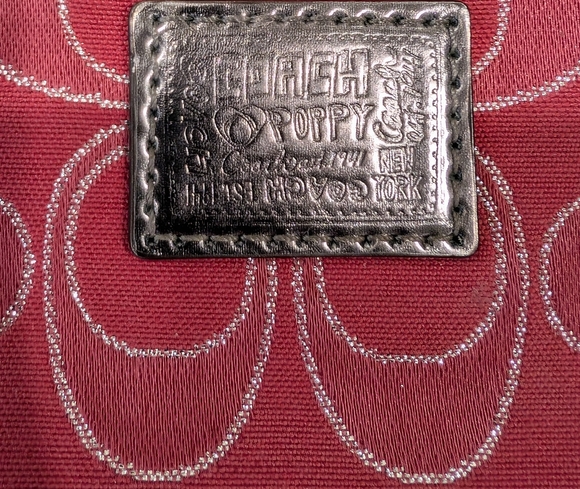 Coach Poppy Wristlet/Clutch, 8x5x1", Red/Pink/Silver EUC - Picture 2 of 13